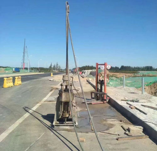 庆阳公路高聚物注浆加固